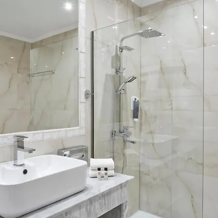 Mythos Palace (adults Only) Kouspádhes